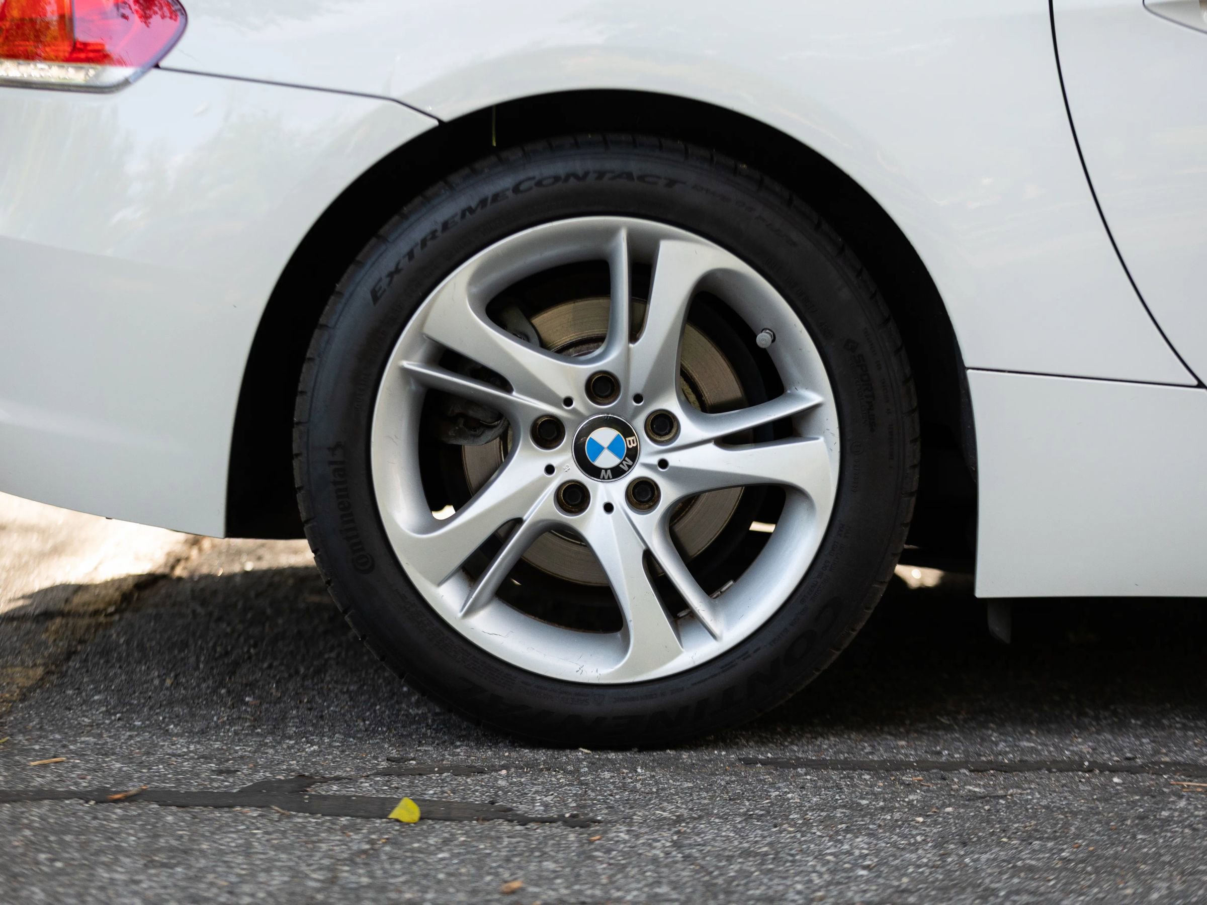 Used 2009 BMW Z4 sDrive35i RWD image 13
