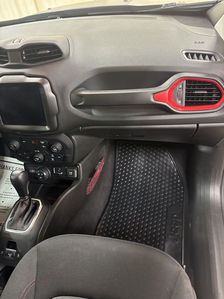 Used 2023 Jeep Renegade Trailhawk w/ Sun/Sound Group image 29