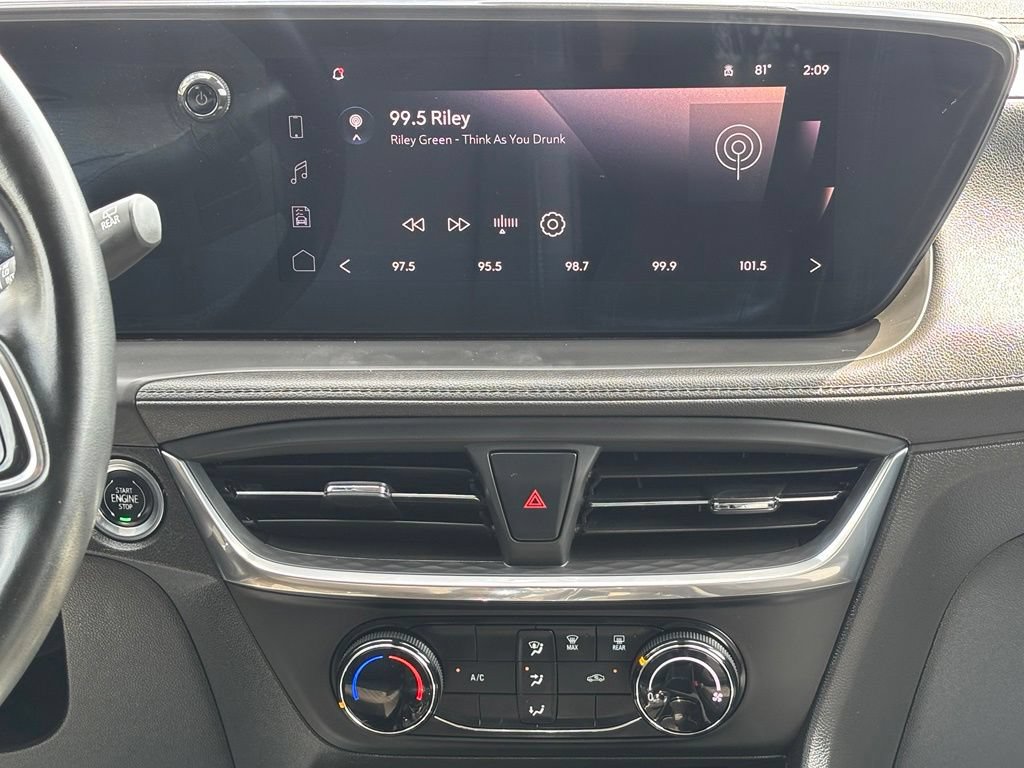 Used 2024 Buick Encore GX Preferred FWD image 21