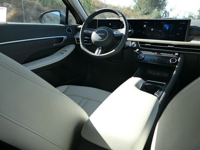 New 2025 Hyundai Sonata Limited image 56