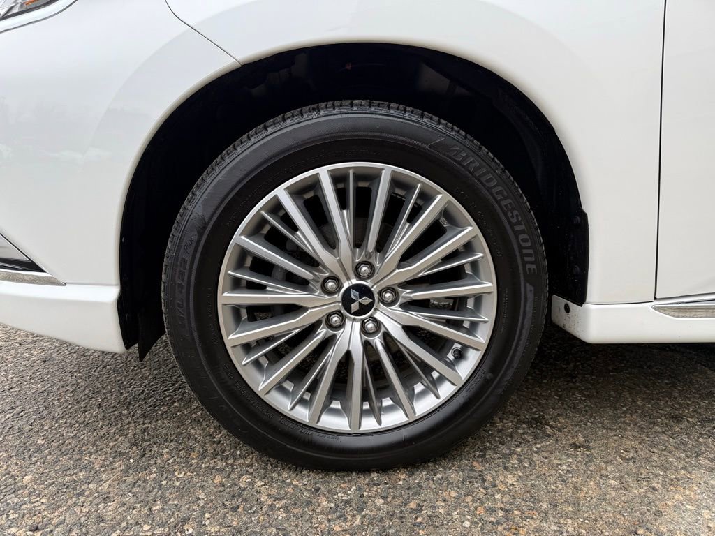 Used 2020 Mitsubishi Outlander GT image 10