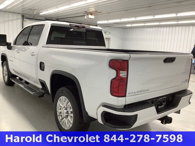 Used 2021 Chevrolet Silverado 2500 High Country w/ Technology Package image 4
