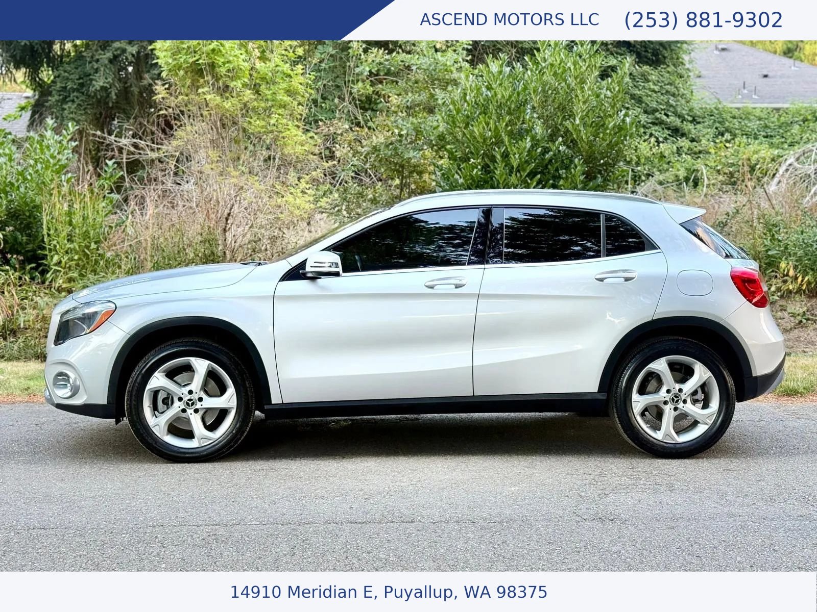 Used 2018 Mercedes-Benz GLA 250 4MATIC image 2