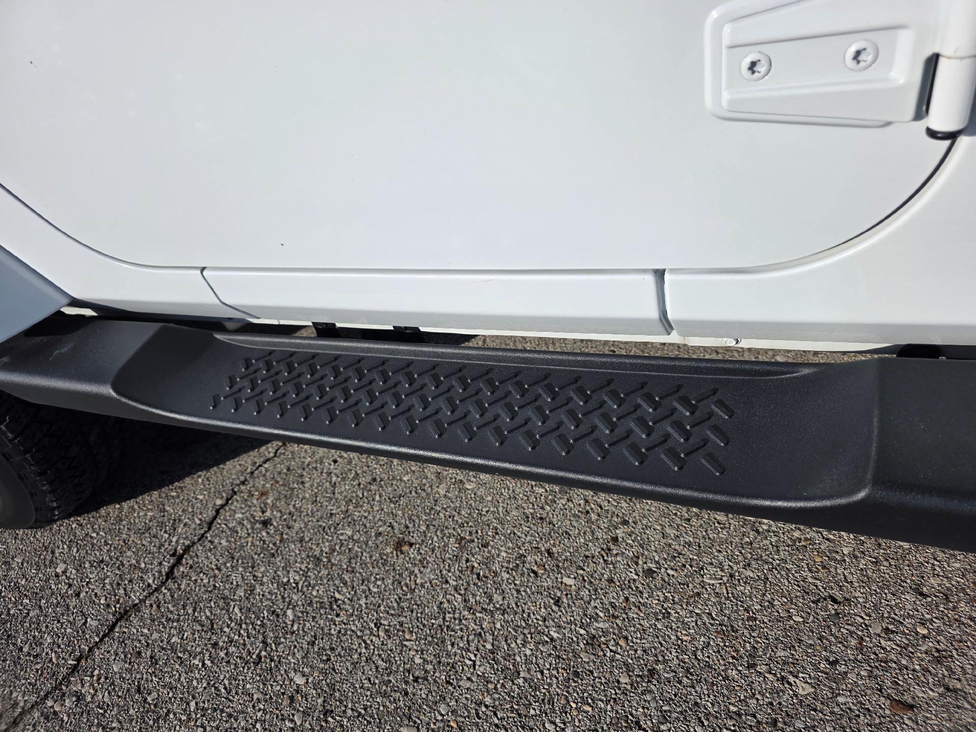 Used 2017 Jeep Wrangler Sport image 23