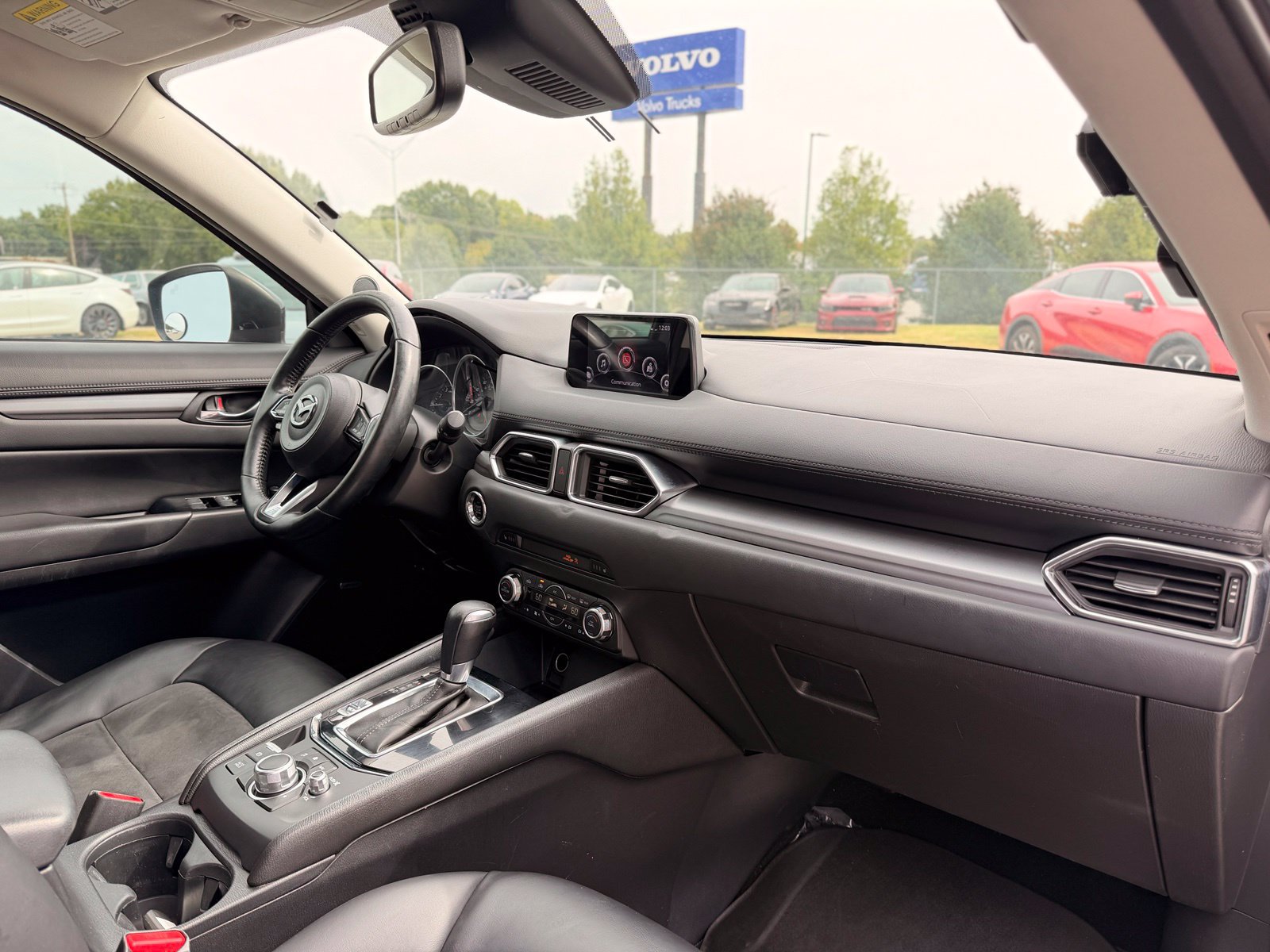 Used 2017 MAZDA CX-5 Touring w/ Preferred Equipment Package AWD/4WD image 31