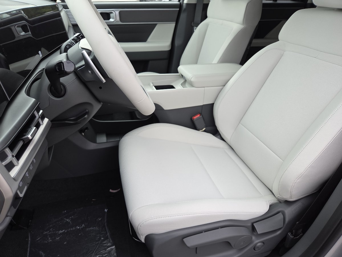 New 2027 Hyundai Santa Fe SE AWD/4WD image 25