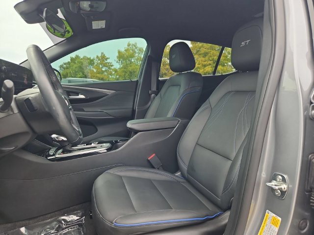 Certified 2025 Buick Envista Sport Touring w/ Convenience I Package FWD image 21