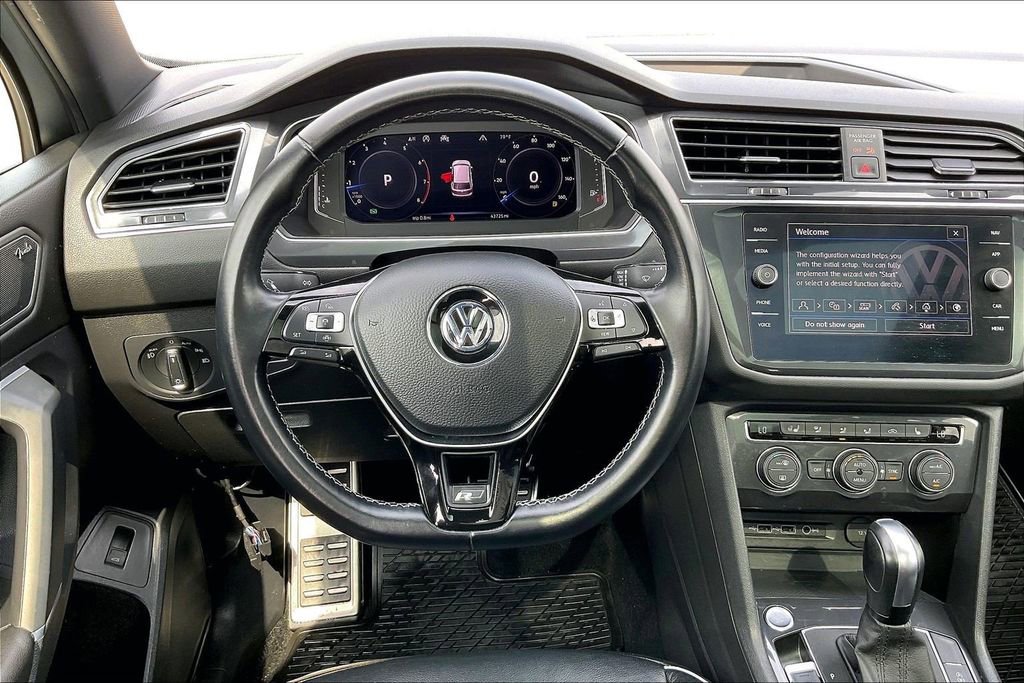 Used 2020 Volkswagen Tiguan SEL Premium R-Line AWD/4WD image 8