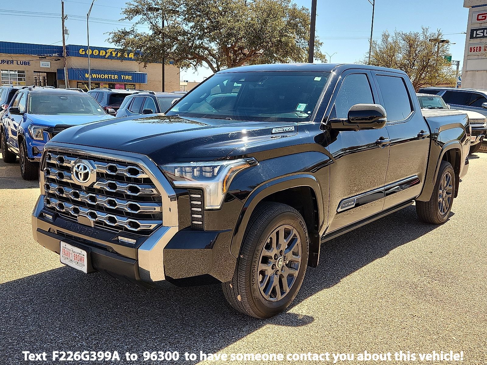 Used 2025 Toyota Tundra Platinum image 1