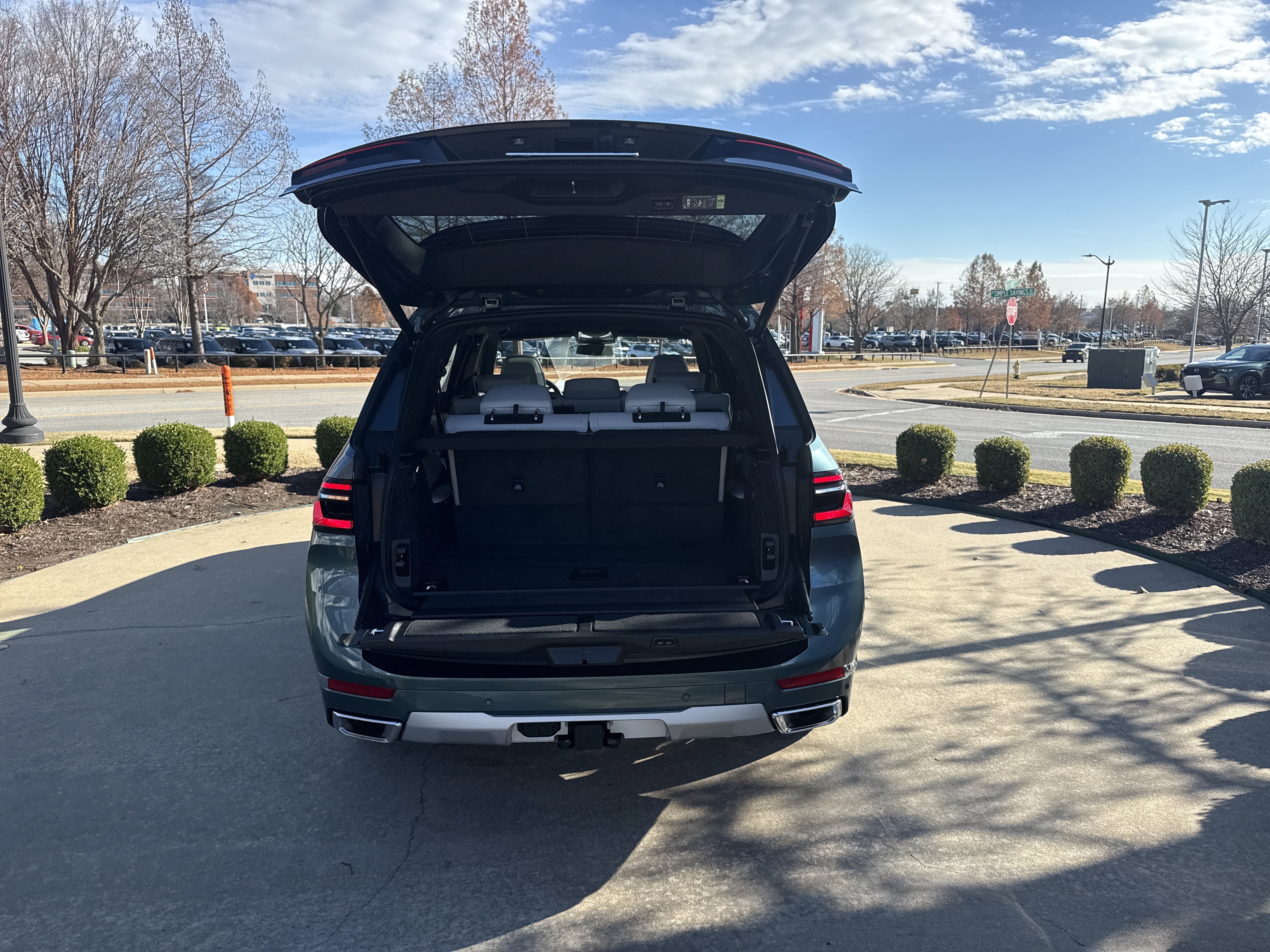 New 2026 BMW X7 xDrive40i w/ Premium Package image 24