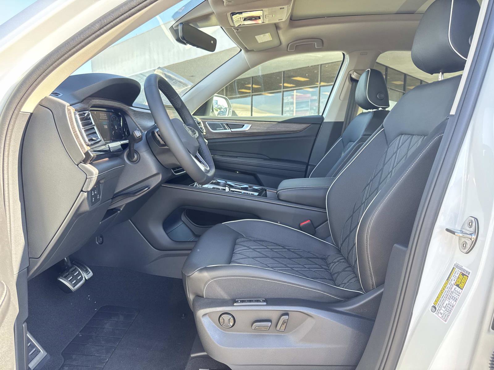 New 2026 Volkswagen Atlas SEL Premium R-Line image 22