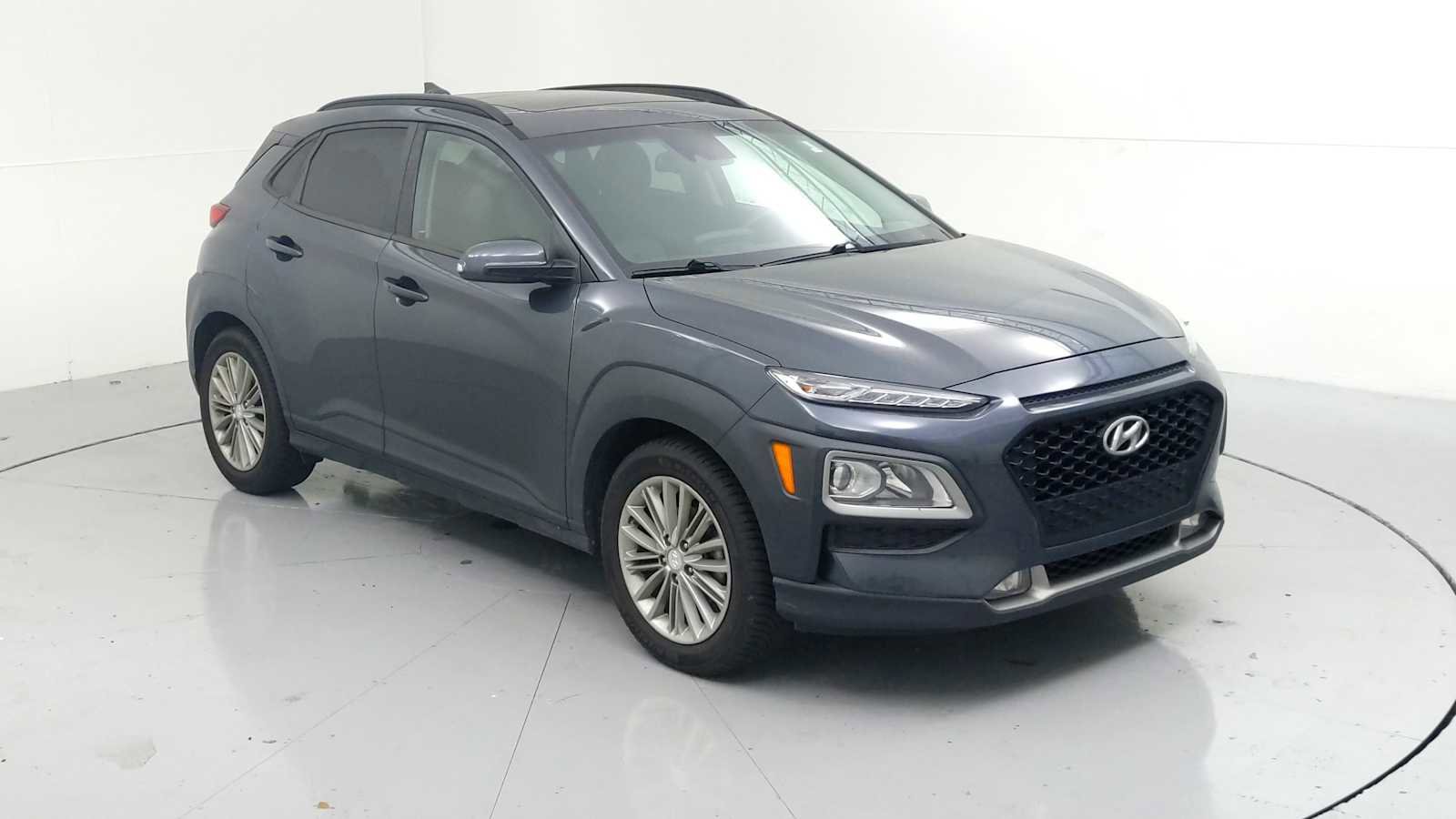 Used 2019 Hyundai Kona SEL w/ SEL Tech Package 02