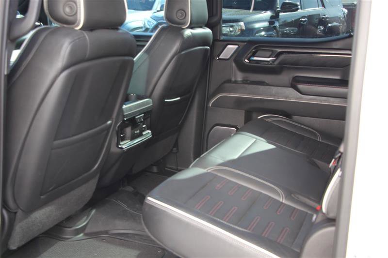 Used 2022 GMC Sierra 1500 AT4X image 35
