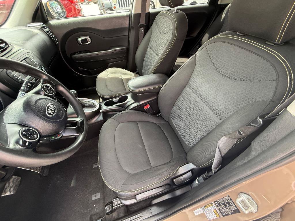 Used 2014 Kia Soul + w/ UVO w/Eservices Package FWD image 12