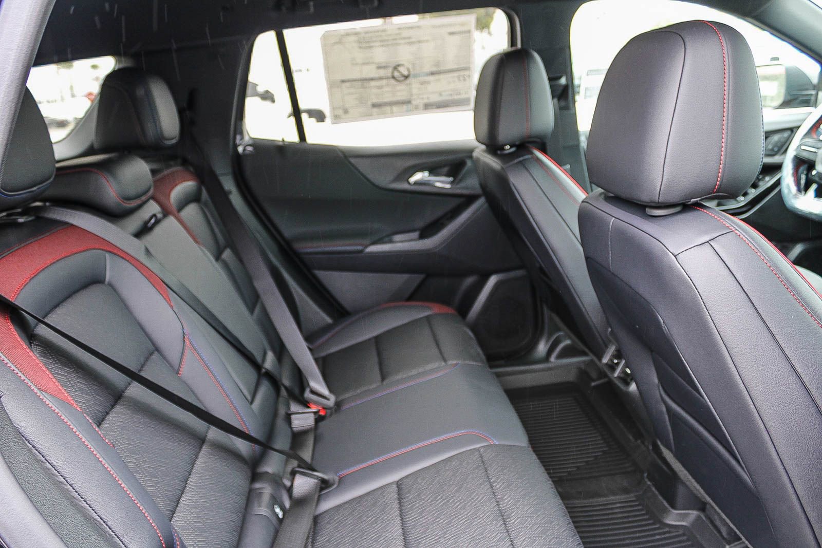 New 2026 Chevrolet Equinox RS w/ Convenience Package III FWD image 15