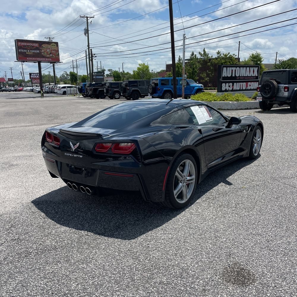 Used 2016 Chevrolet Corvette Stingray Coupe RWD image 6