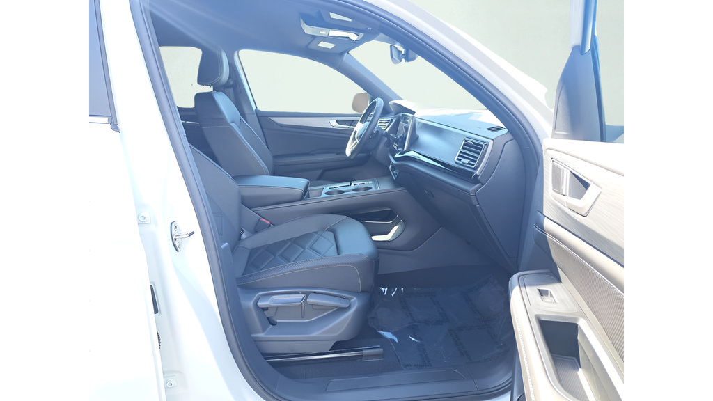 New 2026 Volkswagen Atlas Cross Sport SE AWD/4WD image 13