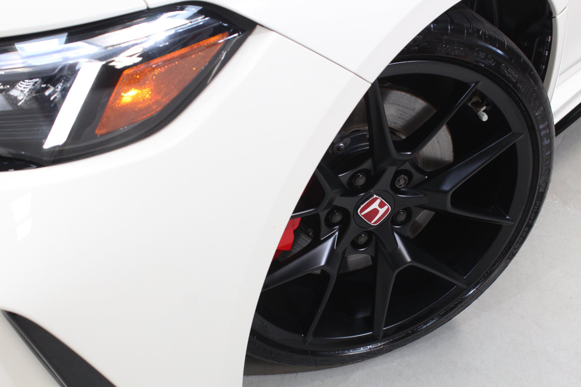Used 2024 Honda Civic Type R image 23