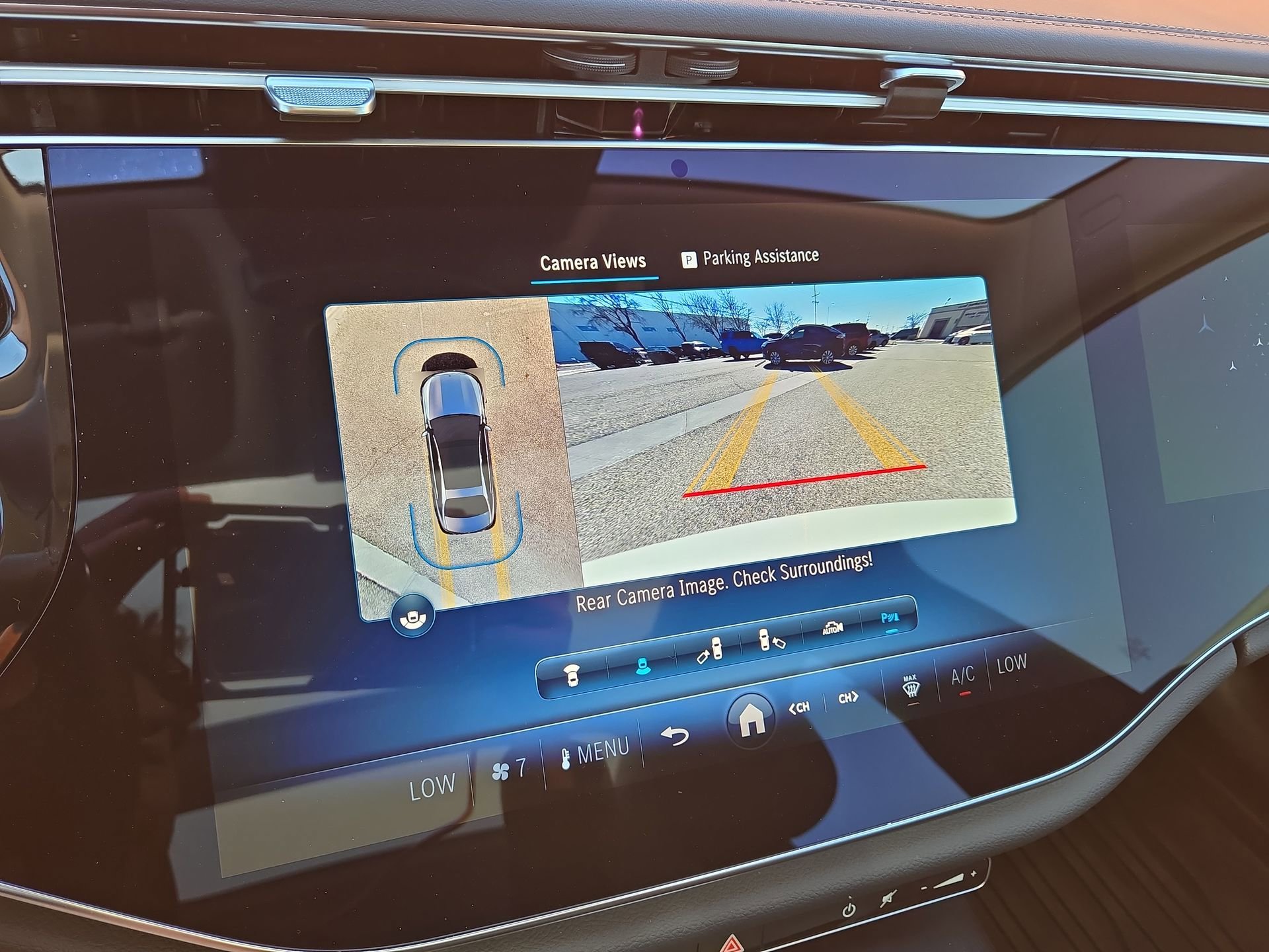 New 2025 Mercedes-Benz E 350 4MATIC Sedan image 18