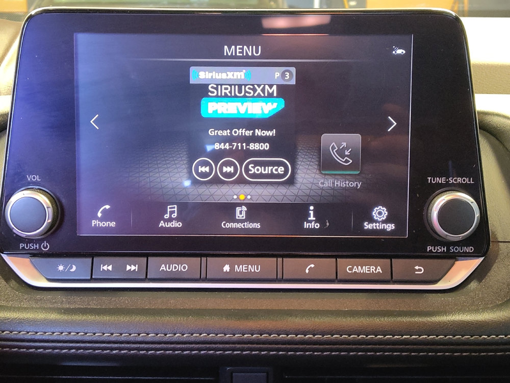 Used 2023 Nissan Rogue SV image 25