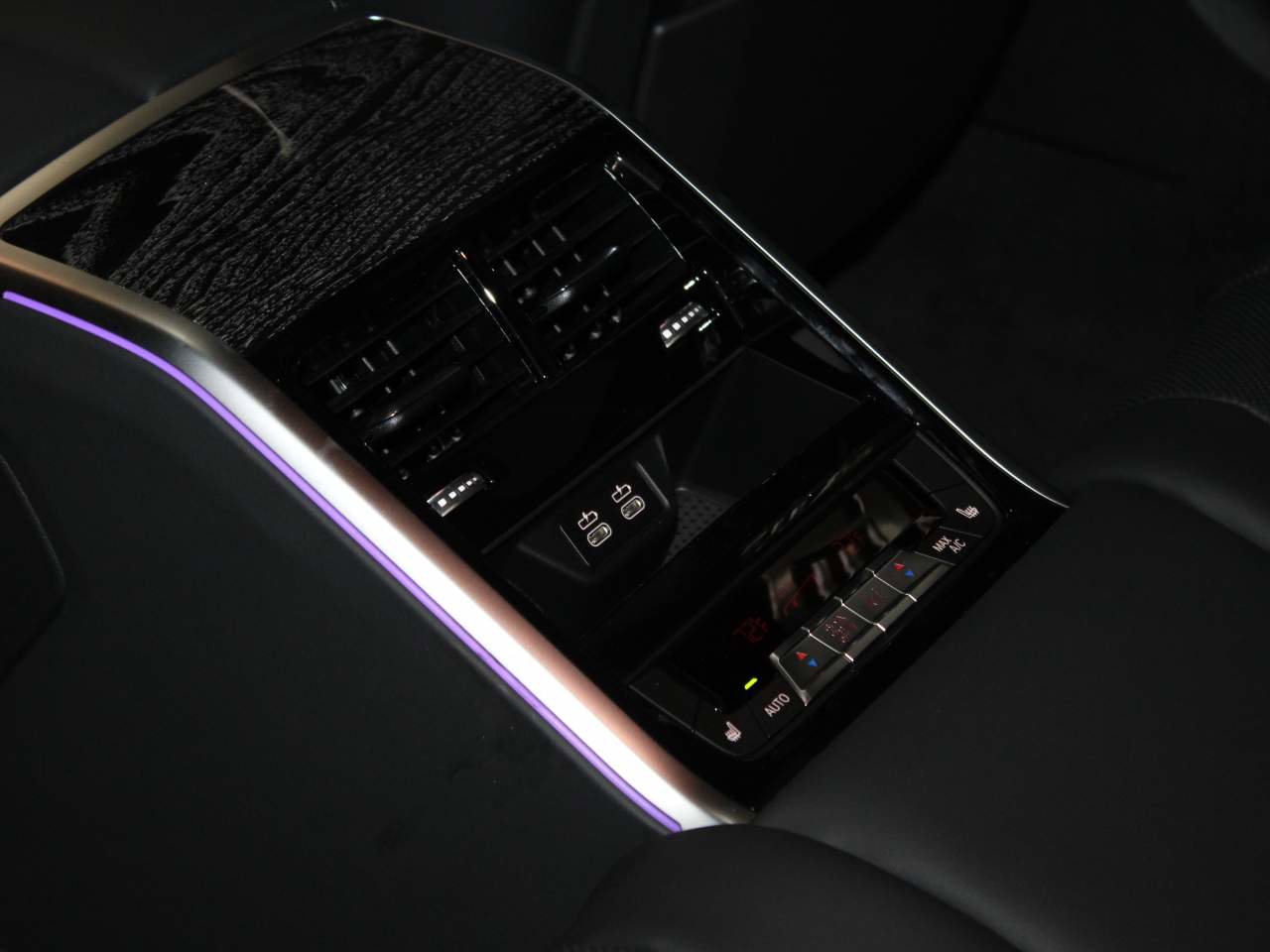 New 2026 BMW 840i w/ M Sport Professional Package image 17