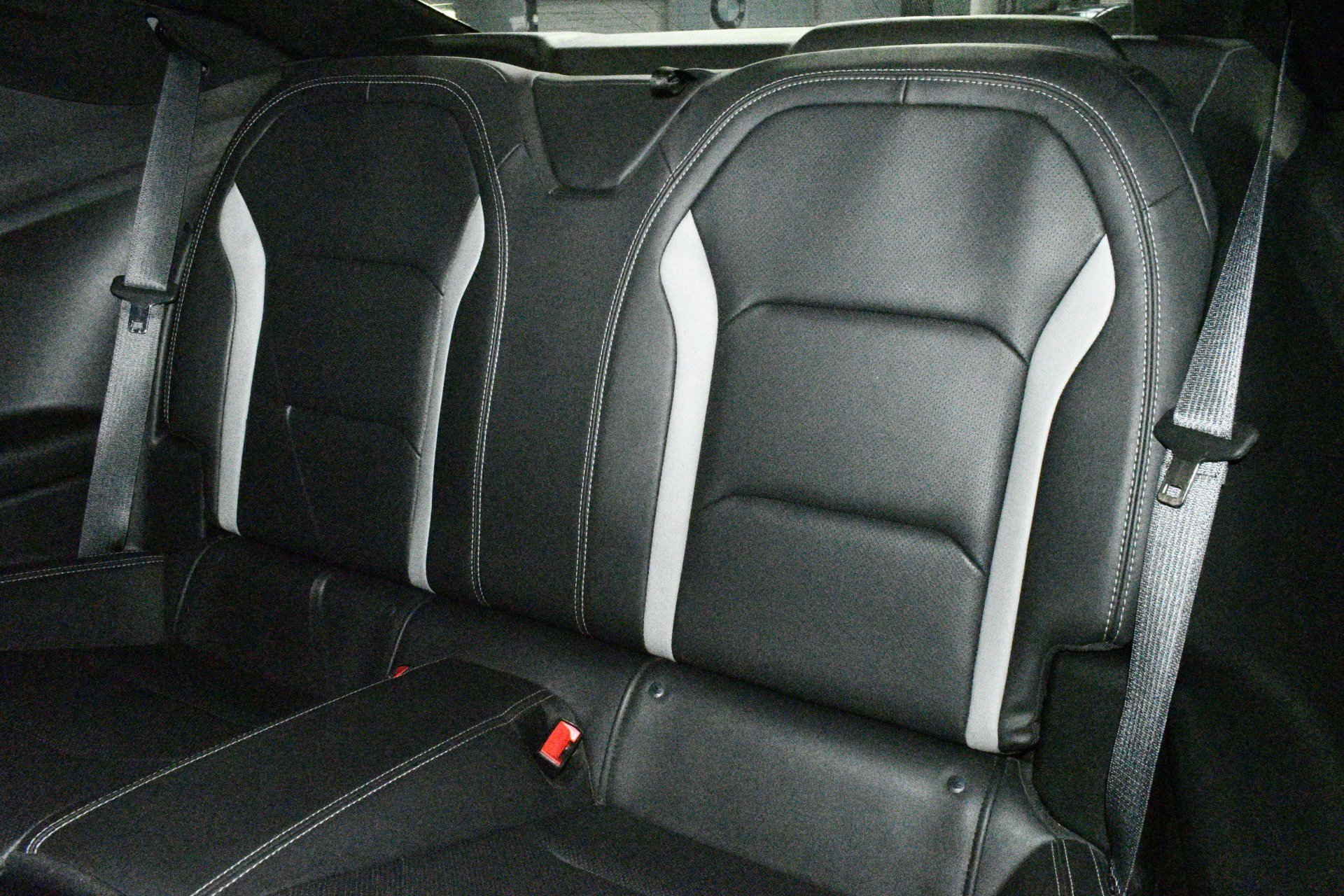 Used 2019 Chevrolet Camaro SS image 18