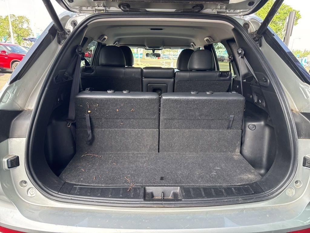 Used 2022 Mitsubishi Outlander SE image 9