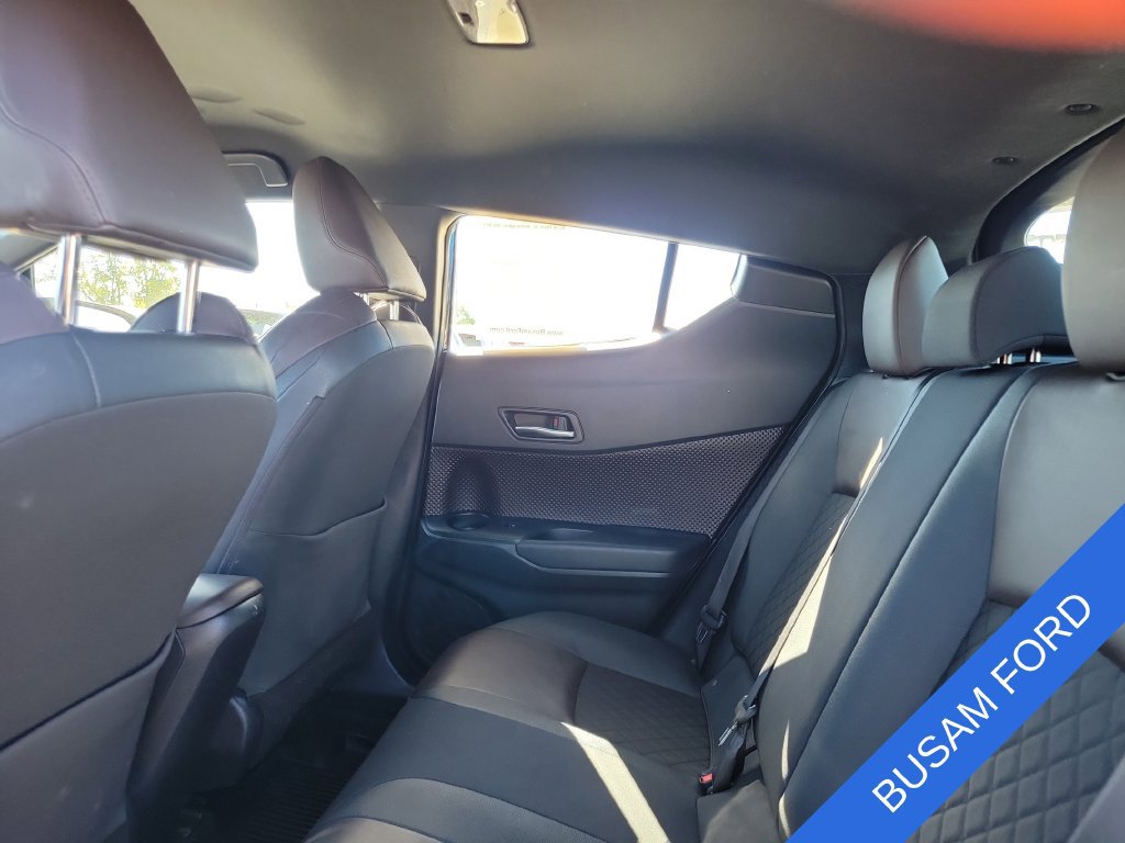Used 2019 Toyota C-HR Limited FWD image 9