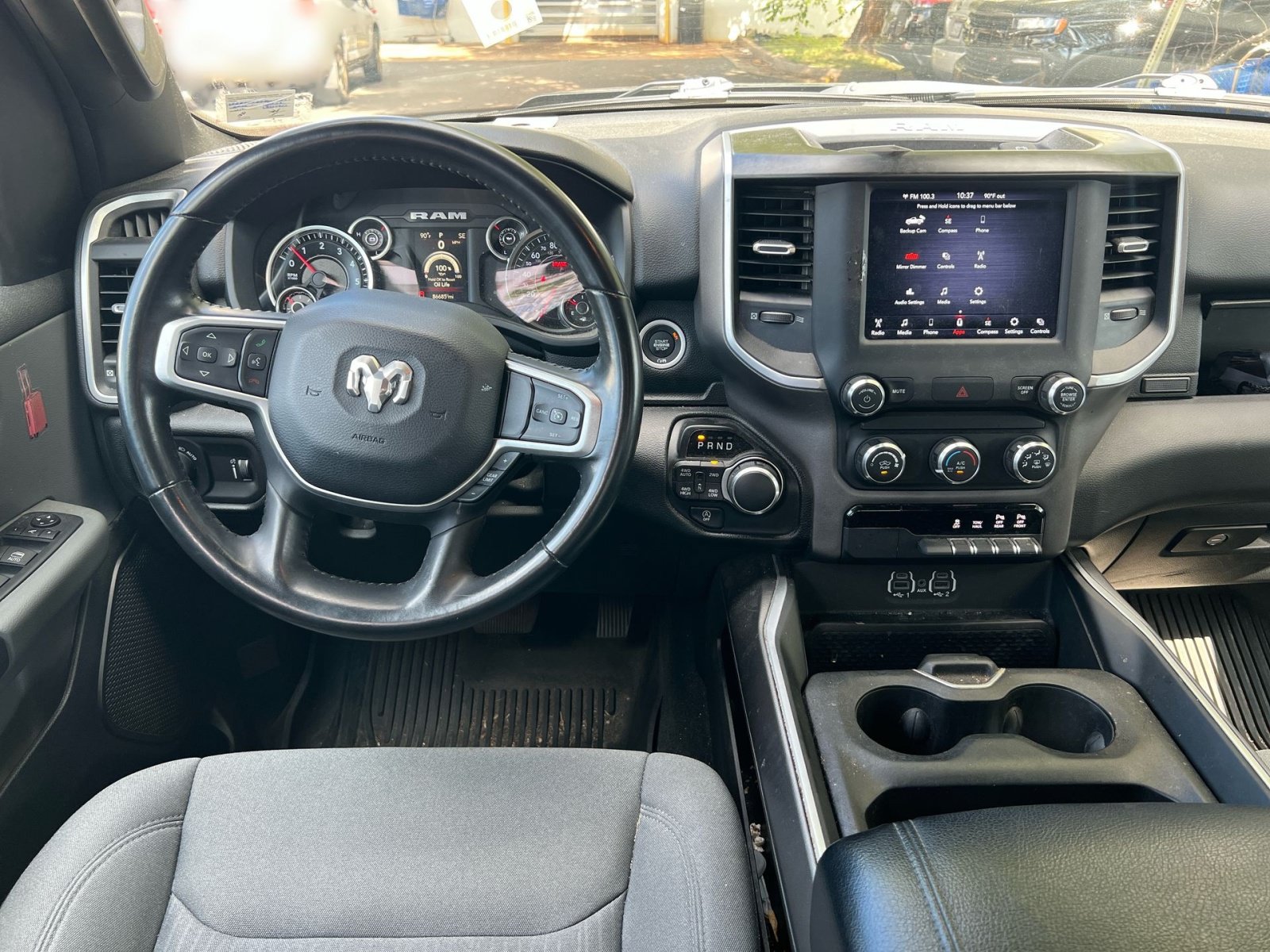 Used 2021 RAM 1500 4x4 Crew Cab image 21