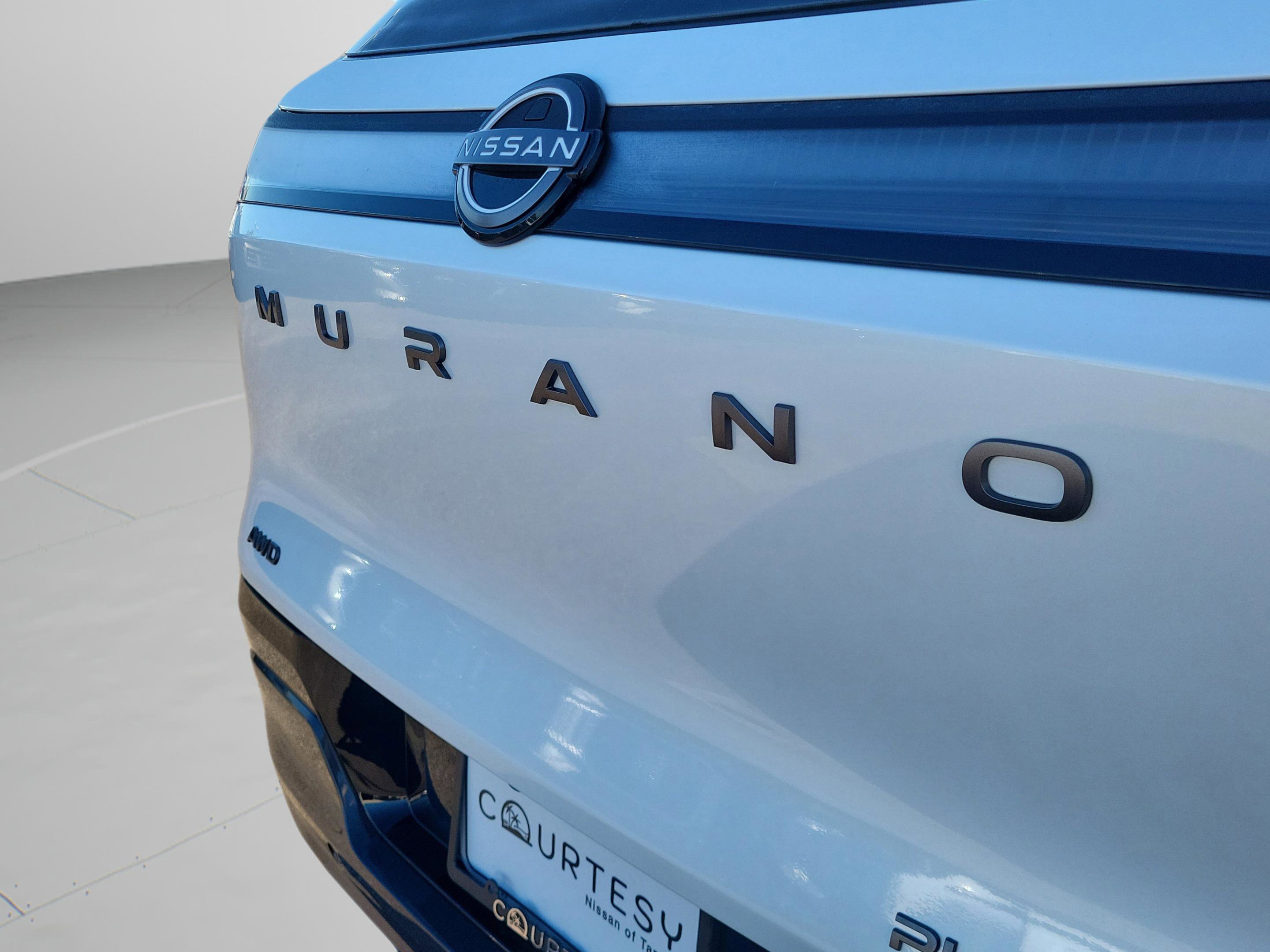 Certified 2025 Nissan Murano Platinum w/ Cargo Package image 36