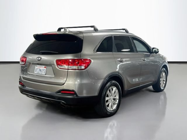 Used 2018 Kia Sorento FWD image 7