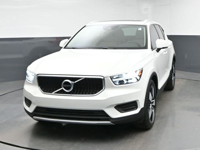 Used 2019 Volvo XC40 T5 Momentum AWD/4WD image 3