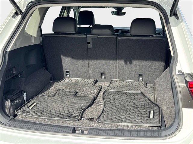 Used 2022 Volkswagen Tiguan SE image 5