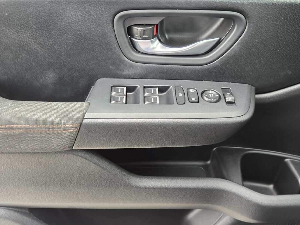 Certified 2025 Honda Pilot Sport image 25
