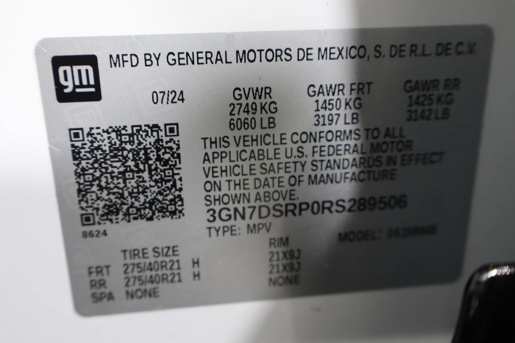 Used 2024 Chevrolet Equinox EV RS image 38