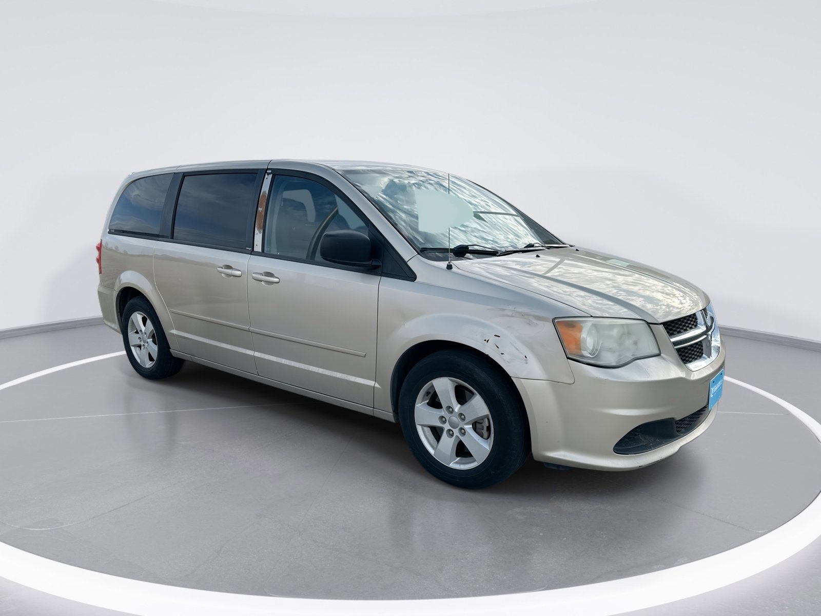 Used 2013 Dodge Grand Caravan SE image 1