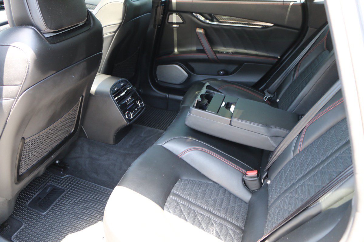 Used 2019 Maserati Quattroporte S GranSport Q4 AWD/4WD image 35