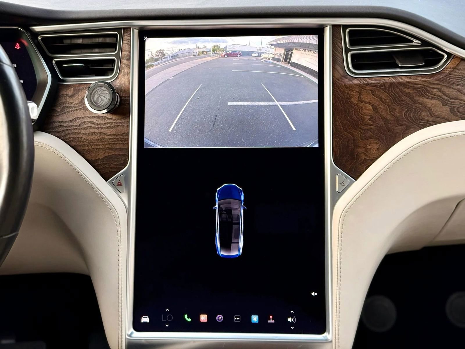 Used 2017 Tesla Model X 100D AWD/4WD image 18