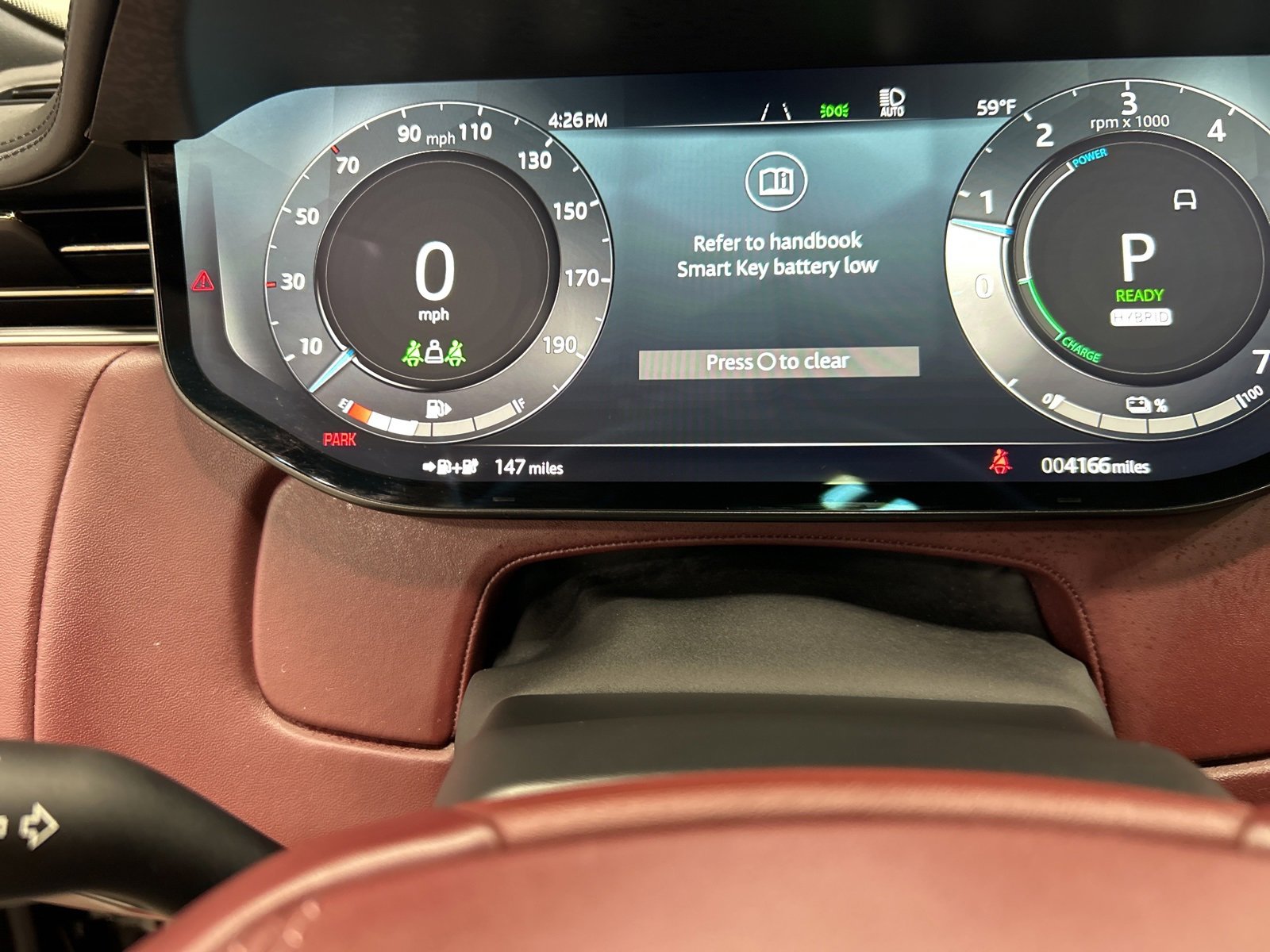 Used 2025 Land Rover Range Rover SE image 37