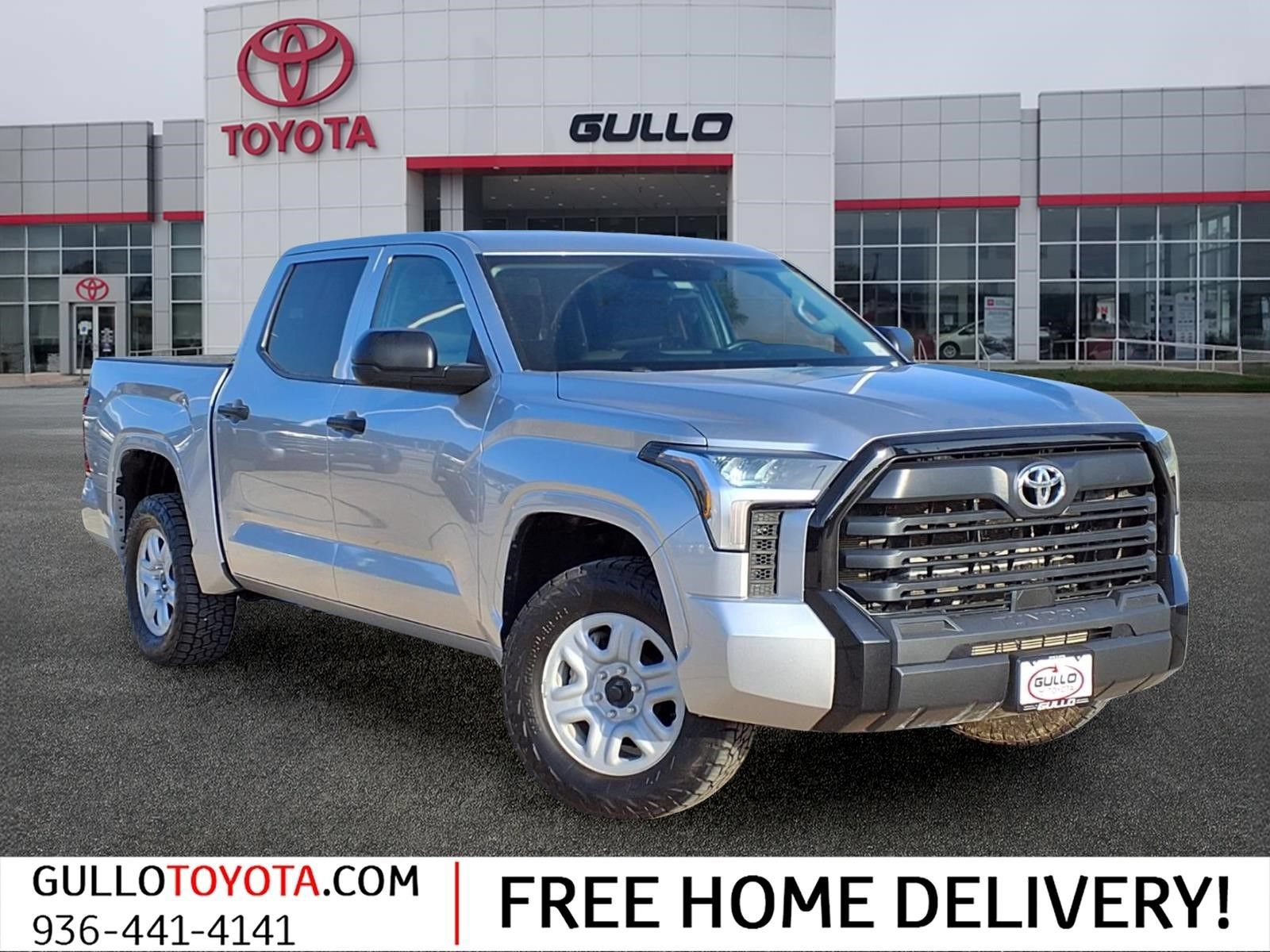 Used 2024 Toyota Tundra SR w/ SR Tow Package
