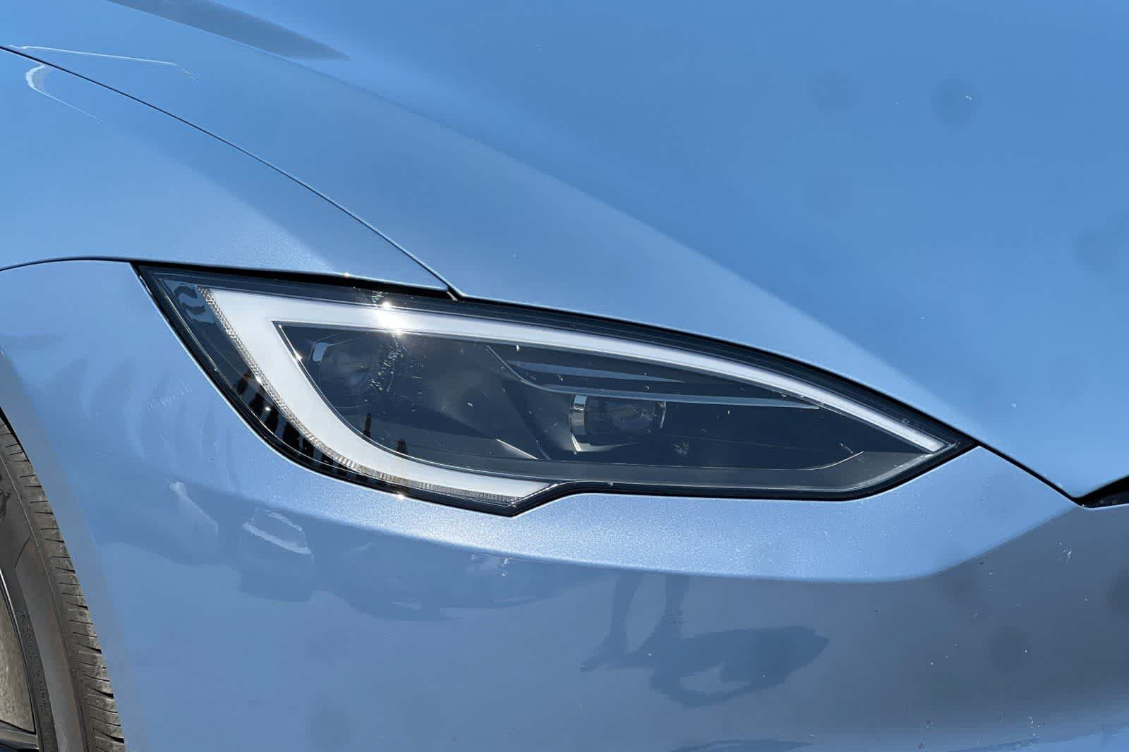 Used 2026 Tesla Model S Plaid AWD/4WD image 32