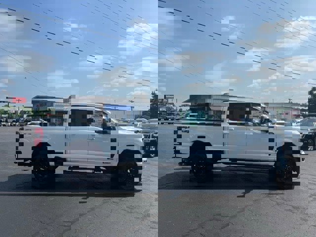 New 2025 Ford F350 Lariat w/ Black Appearance Package image 10
