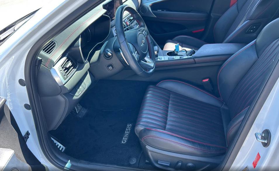 Used 2023 Genesis G70 2.0T w/ Sport Prestige Package AWD/4WD image 13