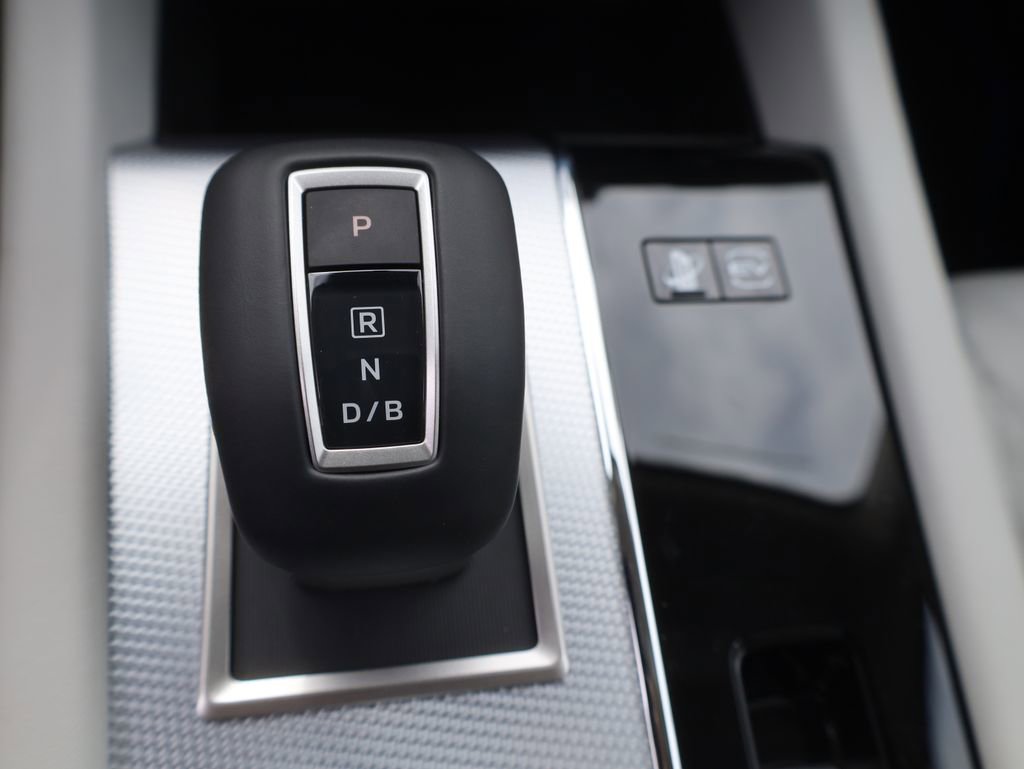 New 2025 Mitsubishi Outlander SEL image 42