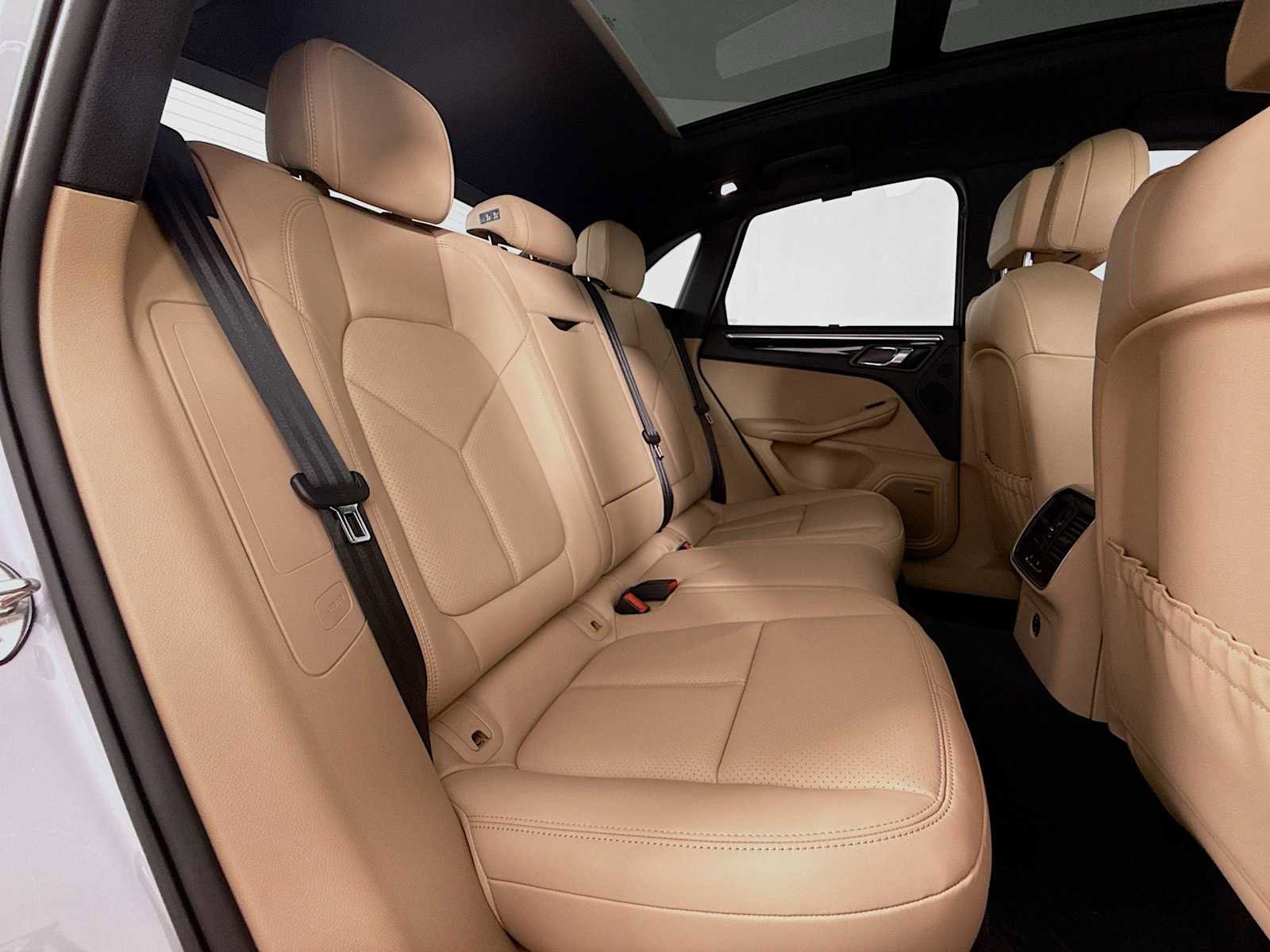 New 2025 Porsche Macan S image 29