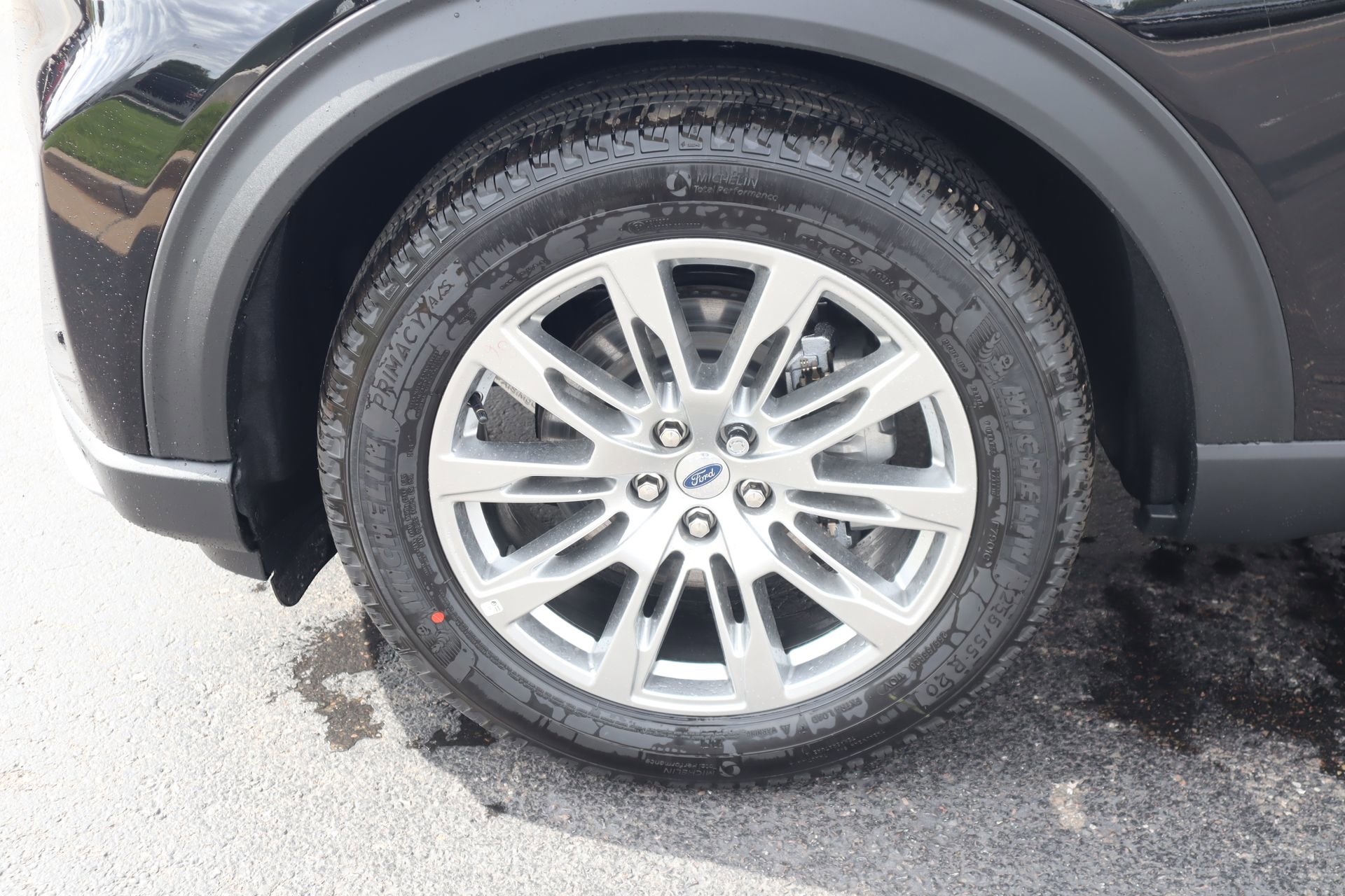 New 2026 Ford Explorer Platinum RWD image 20