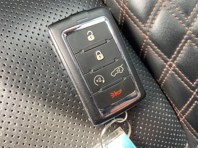 Used 2022 Jeep Grand Cherokee Summit AWD/4WD image 28