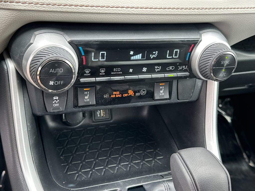 Used 2023 Toyota RAV4 XLE w/ Convenience Package AWD/4WD image 30