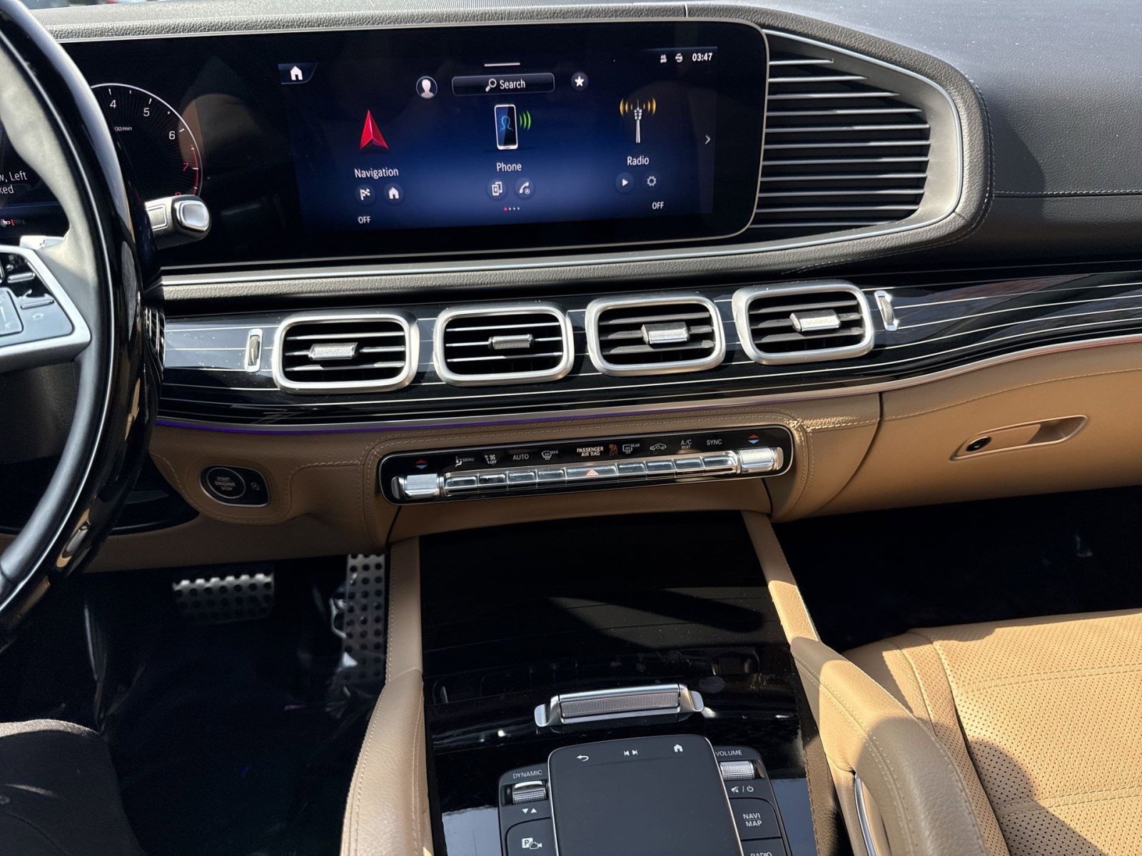 Used 2024 Mercedes-Benz GLS 450 4MATIC image 21