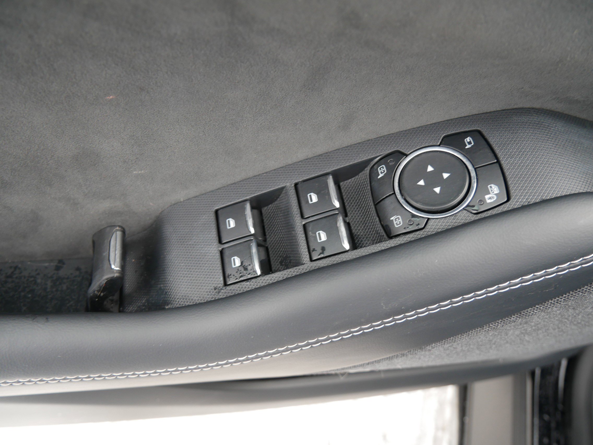 Used 2025 Ford Mustang Mach-E GT w/ Bronze Appearance Package image 20